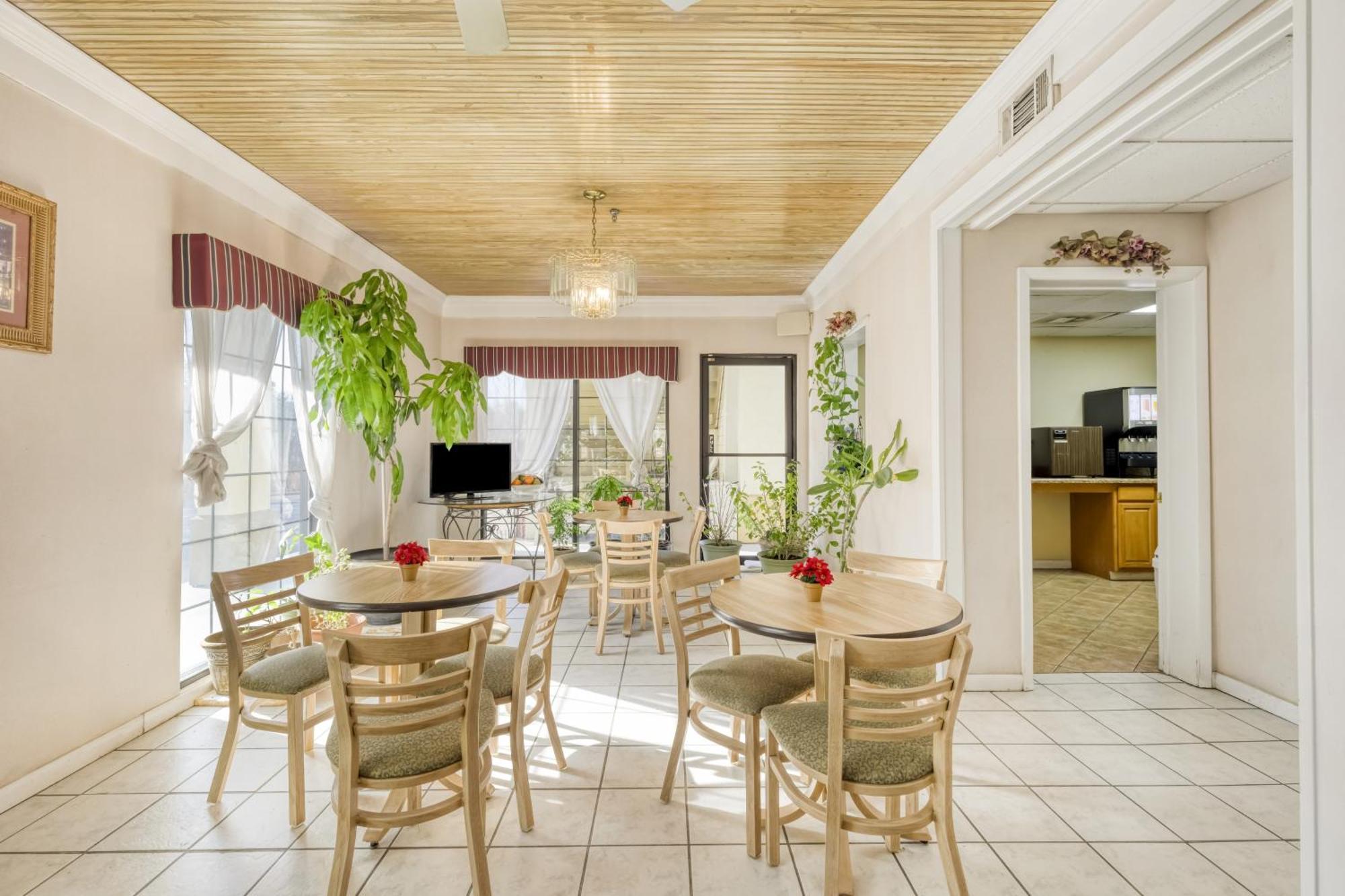 Oyo Hotel Grenada West Eksteriør billede