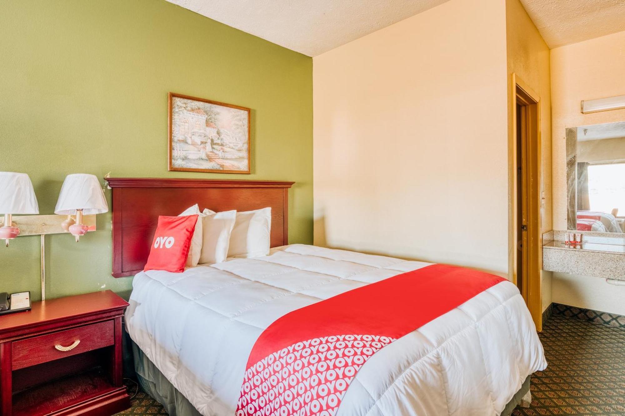 Oyo Hotel Grenada West Eksteriør billede