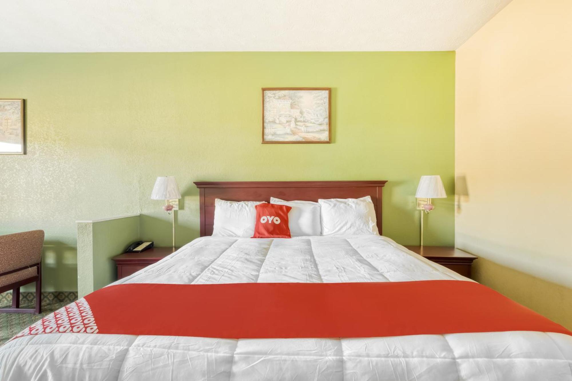 Oyo Hotel Grenada West Eksteriør billede