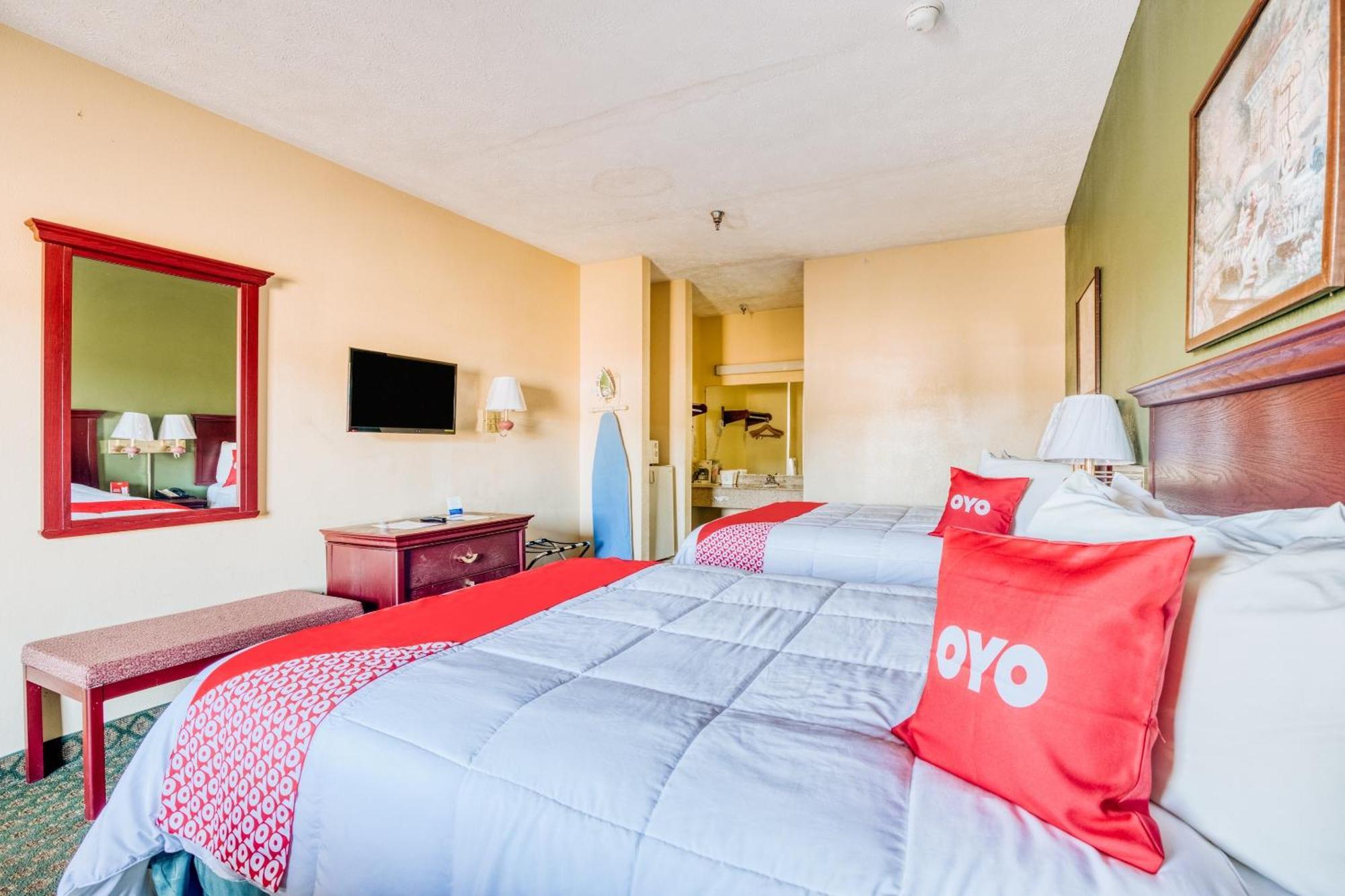 Oyo Hotel Grenada West Eksteriør billede