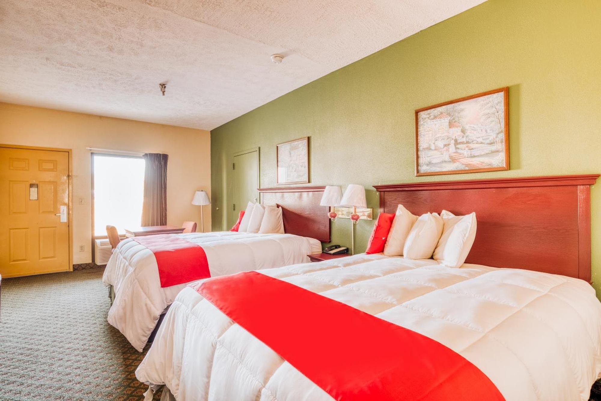 Oyo Hotel Grenada West Eksteriør billede