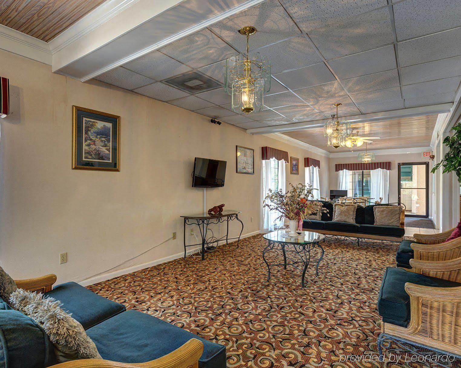Oyo Hotel Grenada West Eksteriør billede
