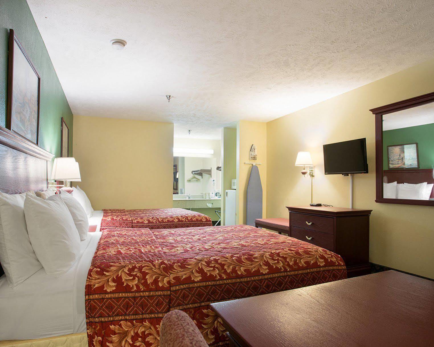Oyo Hotel Grenada West Eksteriør billede